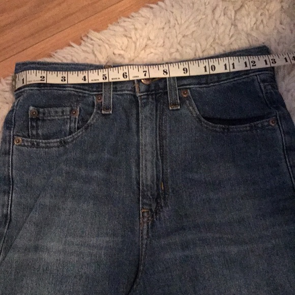 Levis High Loose Cropped Denim Jeans size 24 - Picture 3 of 10